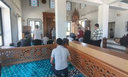 Akçaova TOKİ Camii’nde ilk Cuma namazı kılındı