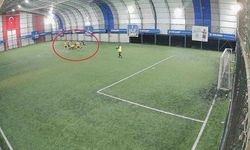 Ölüm halı sahada futbol oynarken yakaladı