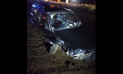 Isparta'da otomobil tarlaya uçtu: 4 yaralı
