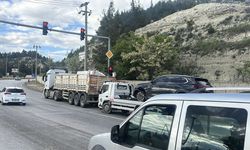 Burdur-Antalya yolunca zincirleme kaza: 5 yaralı