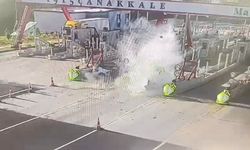 Otoyolu gişelerinde otomobil bariyere çarptı: 1 ölü, 1 yaralı