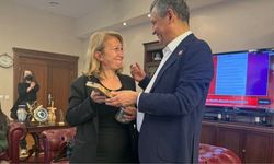 Özel’in genel başkanlık mührü Muğla’ya emanet edildi