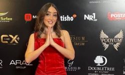 Tuğçe Engin'e kırmızı halı tuzağı
