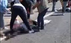 Kurbanlık yüklü kamyonet devrildi: 1 ölü, 1 yaralı