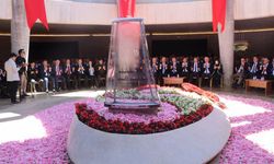 Dokuzuncu Cumhurbaşkanı Süleyman Demirel mezarı başında anıldı