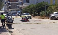 Otomobil ile çarpışan motosikletin genç sürücüsü hayatını kaybetti