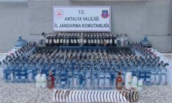 Kaçak alkol operasyonu: Yüzlerce litre ele geçirildi