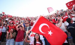 Antiphellos Antik Tiyatrosu'nda milli maç heyecanı