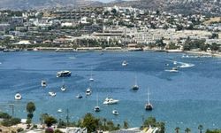 Bodrum koylarında yat kuşatması