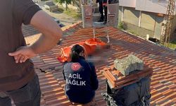 Tamir için çıktığı çatıda düşen kişi hayatını kaybetti