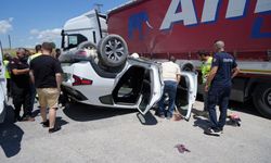 SUV araç ile tır çarpıştı: 2'si ağır 3 yaralı