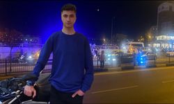 Otomobille çarpışan motosikletin 18 yaşındaki sürücüsü hayatını kaybetti