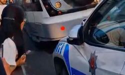 Raylara düşen çocuk tramvayın altında kalarak öldü