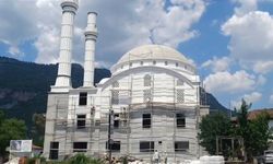 Köyceğiz Zeytinalanı Merkez Camii inşaatı hızla yükseliyor