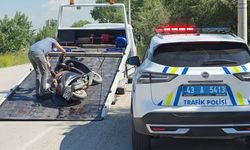 Otomobil ile motosiklet çarpıştı, sürücü ağır yaralandı