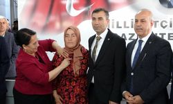 Partilerinden istifa eden 300 kişi MHP’ye katıldı
