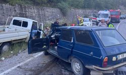 Milas’ta iki otomobil çarpıştı: 2 yaralı