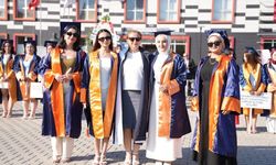 Seydikemer Uygulamalı Bilimler’de mezuniyet coşkusu