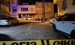 İki grup arasında silahlı çatışma kamerada