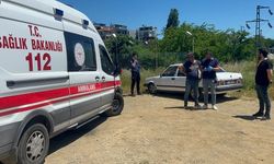 Kayıp genç otomobilde yaralı bulundu