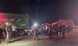 Traktör ile otomobil çarpıştı: 1 ölü, 1 ağır yaralı