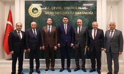 AK Parti heyeti Muğla'nın taleplerini Bakan Kurum'a sundu