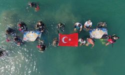 Deniz dibi temizliğinde 370 kilogram atık çıkarıldı
