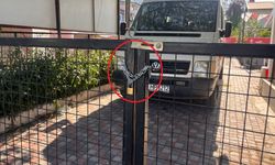 CHP ilçe binası boşaltıldı, kapıya kilit vuruldu