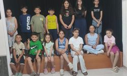 Çocuklar sahnede iyileşiyor: Hatay'da umut veren proje