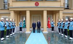 Cumhurbaşkanı Erdoğan'dan Şahbaz Şerif'e Resmi Karşılama