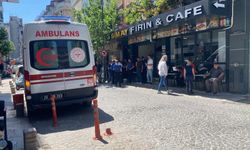 Rahatsızlanan esnaf pastanede hayatını kaybetti