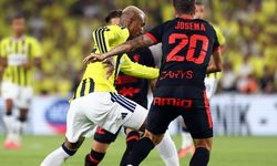 Fenerbahçe sezonun ilk resmi maçını 1-0 kazandı