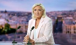 Le Pen, cumhurbaşkanlığı adaylığını duyurdu