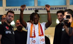 Galatasaray'ın yeni transferi Lesley Ugochukwu, İstanbul'a geldi
