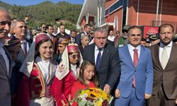 Bakan Bak, "Eser ve hizmet siyasetine devam ediyoruz"