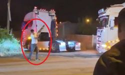Düğün konvoyunda pompalı ile havaya ateş eden şahıs kamerada