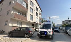 Yaşlı kadın eşi tarafından evde ölü bulundu