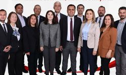 Başkan Durmuş ve meclisi Yeni Parti'ye geçiyor...