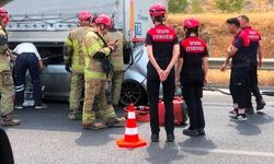 Tıra çarpan otomobilin sürücüsü hayatını kaybetti