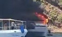 SON DAKİKA: Fethiye’de katamaranda yangın! Siyah duman gökyüzünü kapladı