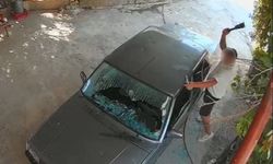 Eski sevgilisinin aracını satırla parçaladı, kadın KADES'ten yardım istedi