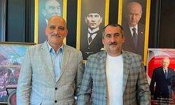 Başkan Oltulu: “Bayrak değişir, dava değişmez. Görevler değişir, ülküler değişmez”