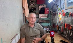 55 yıllık meslek aşkı: Osman Emek, dikiş makinelerinin son ustalarından biri