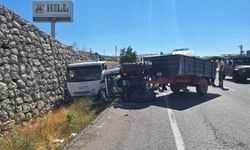 Kurtarıcı traktöre çaptı: 6 yaralı