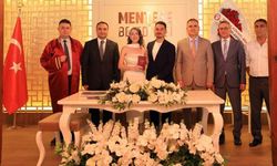 Vali Akbıyık şehit yakınının nikâhında şahitlik yaptı