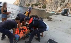 Özel teknede yaralanan vatandaşı n imdadına Sahil Güvenlik tetişti