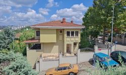 Yazar Murat Koparan Üsküdar'daki villasında ölü bulundu