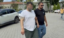 Sokakta karşılaştığı kadını ağır yaraladı