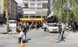 Araca düzenlenen silahlı saldırıda 1 kişi öldü