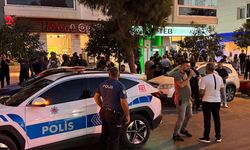 İzmir'de banka çalışanlarını rehin alan şüpheli gözaltına alındı, 5 çalışan kurtarıldı
